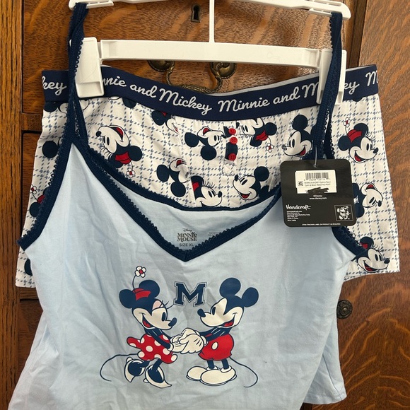 Disney Women's Mickey and Minnie Pajama Set underwear XL NWT - Picture 2 of 7